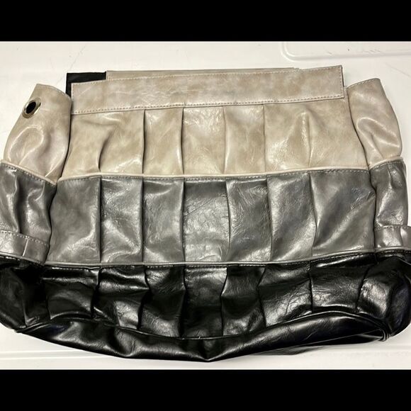 Miche Gray “Heidi” Large Clutch Purse - Picture 1 of 10
